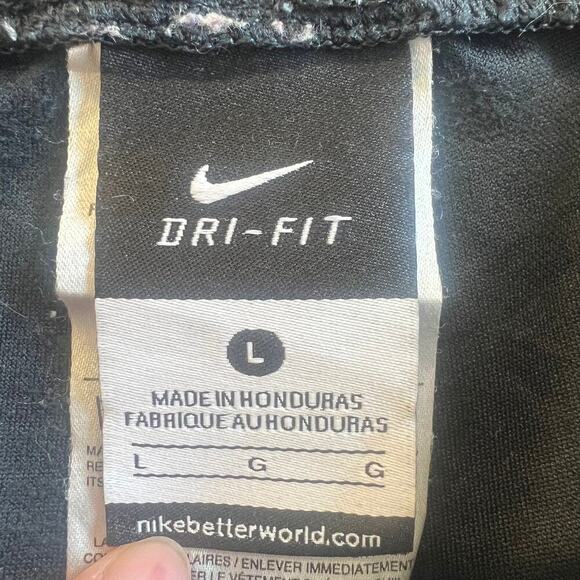 Nike Women's Dri Fit Elastic Waist Athletic Short Solid Black Size Large - Picture 3 of 5